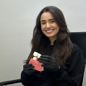 Dra. Mariana Torquato